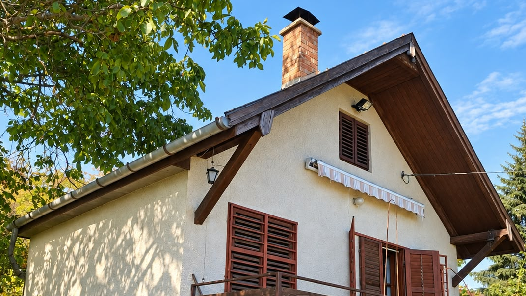 Garden with house – Zsámbék